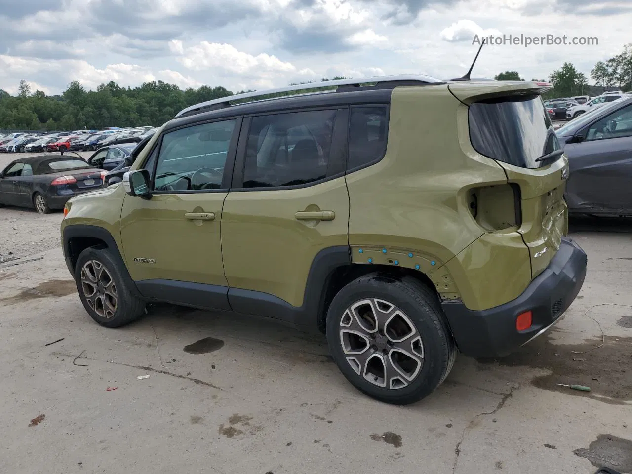 2015 Jeep Renegade Limited Зеленый vin: ZACCJBDT5FPB47136