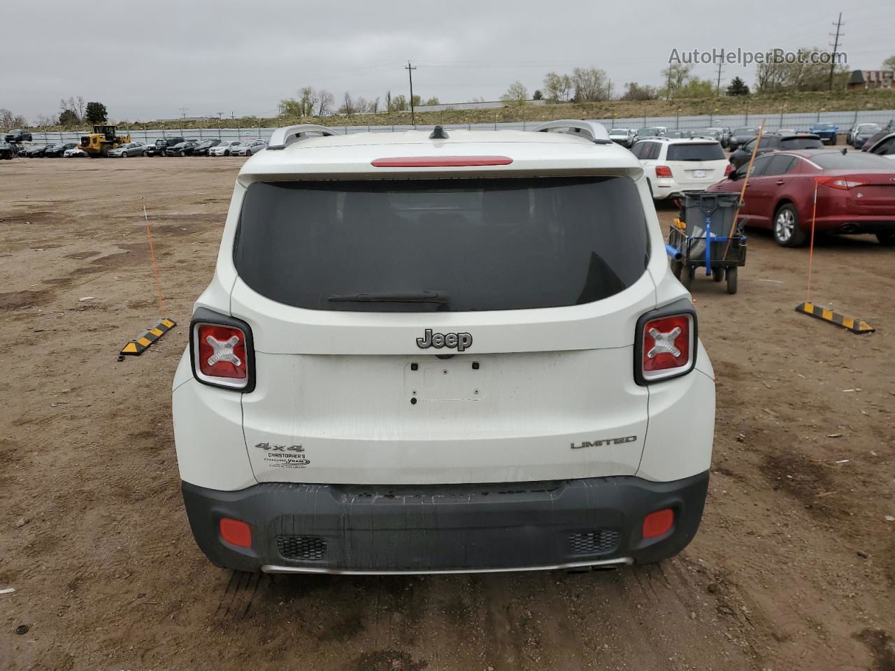 2015 Jeep Renegade Limited White vin: ZACCJBDT5FPC22773