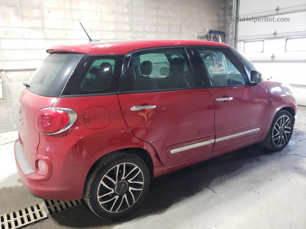 2014 Fiat 500l Lounge Red vin: ZFBCFACH0EZ004669