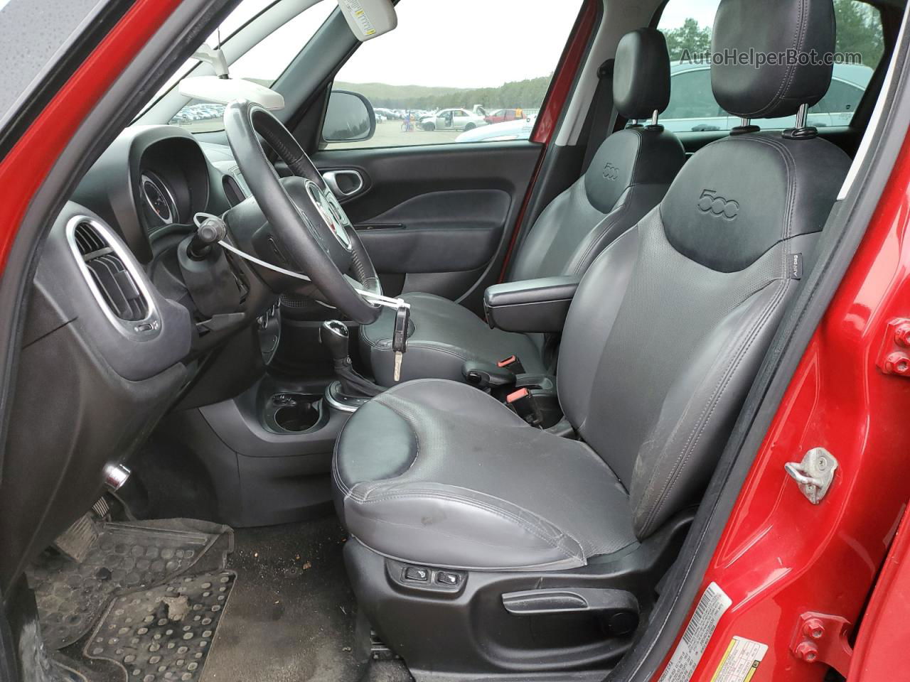 2014 Fiat 500l Lounge Red vin: ZFBCFACH2EZ015530