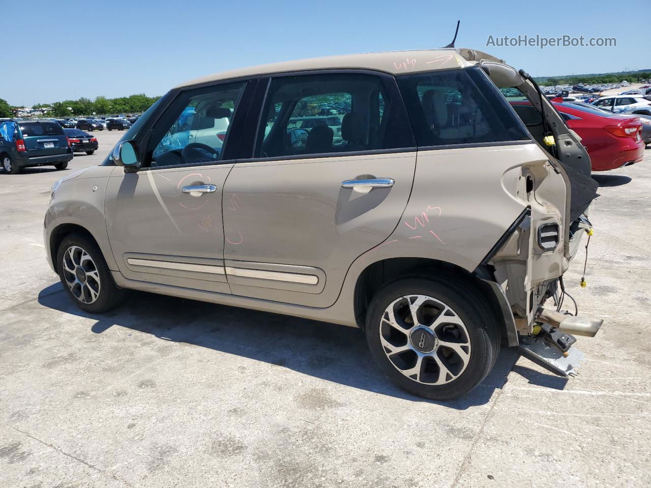 2014 Fiat 500l Lounge Beige vin: ZFBCFACH6EZ018656