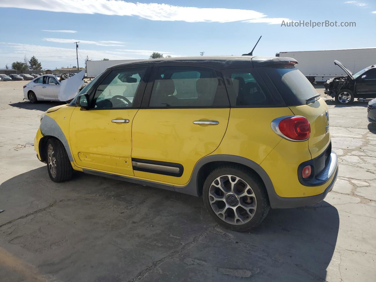 2014 Fiat 500l Trekking Yellow vin: ZFBCFADH0EZ009711