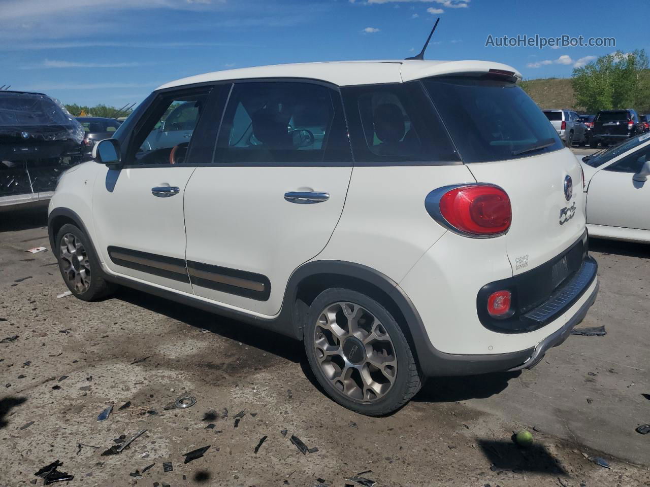 2014 Fiat 500l Trekking White vin: ZFBCFADH0EZ010213