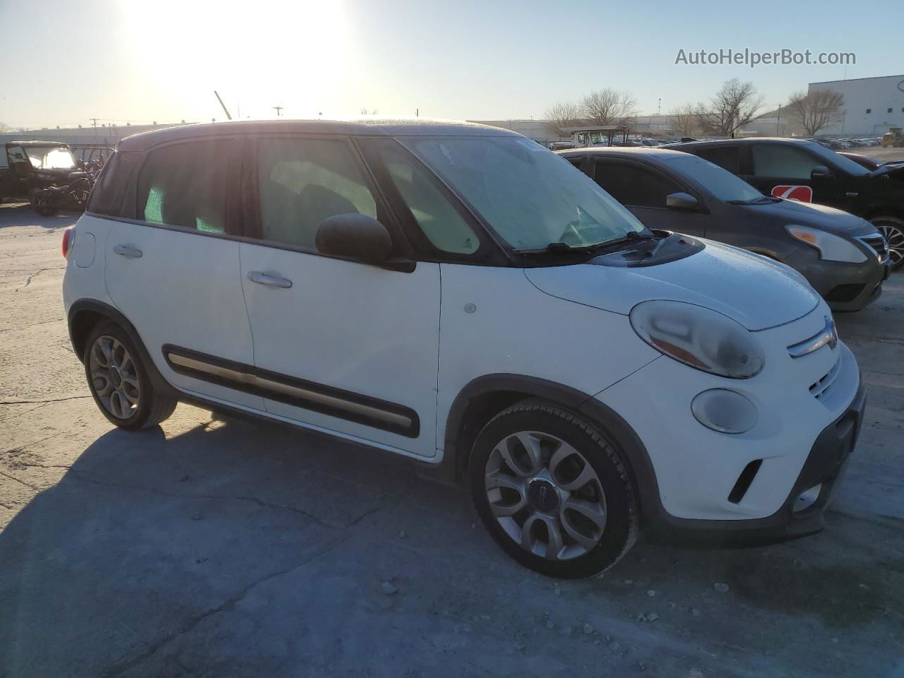 2014 Fiat 500l Trekking Белый vin: ZFBCFADH0EZ029571