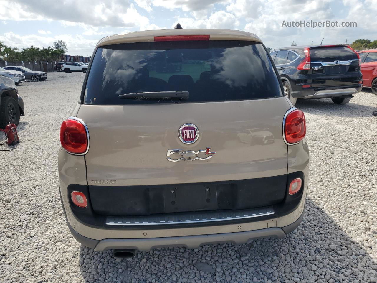 2014 Fiat 500l Trekking Tan vin: ZFBCFADH1EZ009443