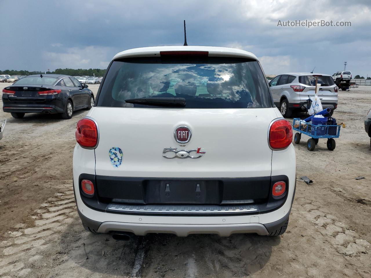 2014 Fiat 500l Trekking Белый vin: ZFBCFADH2EZ016465