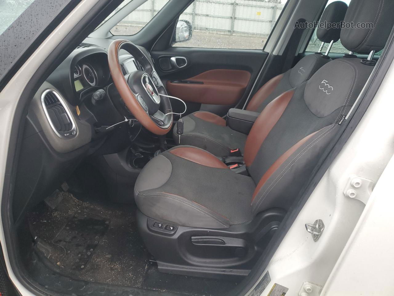 2014 Fiat 500l Trekking Белый vin: ZFBCFADH3EZ012926