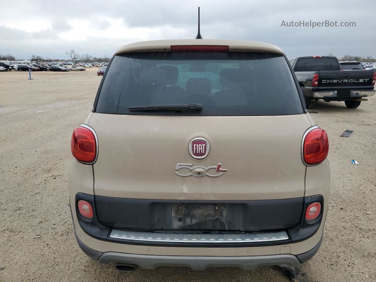 2014 Fiat 500l Trekking Tan vin: ZFBCFADH5EZ019182