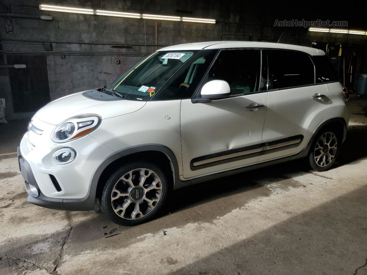 2014 Fiat 500l Trekking Белый vin: ZFBCFADH7EZ022472